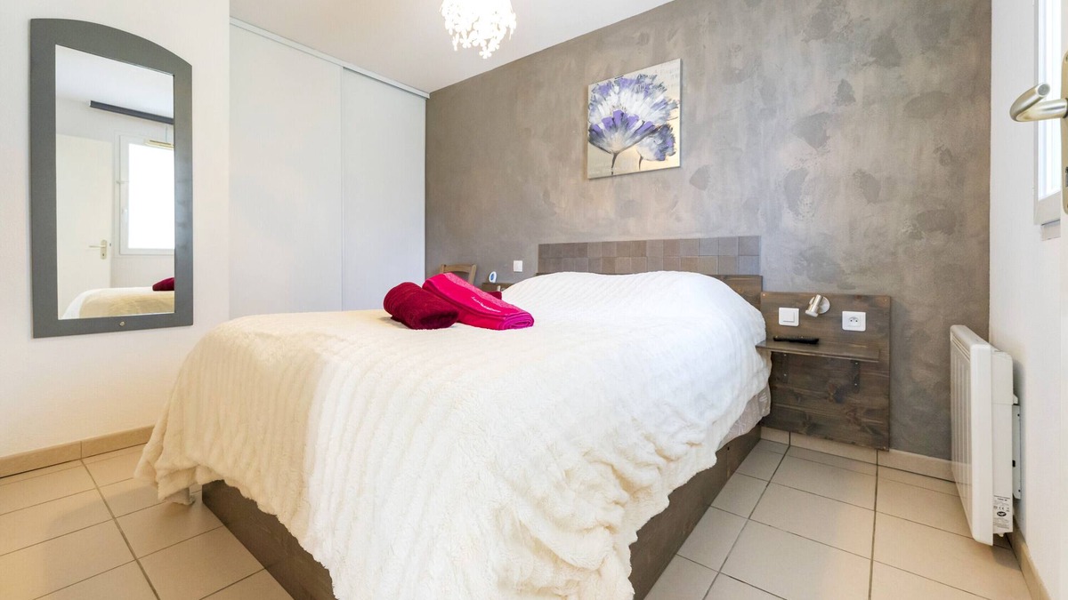 Ondres Apartment | Apartment 'Cosy T3' with Shared Pool, Private Terrace and Wi-Fi