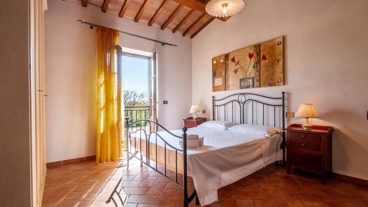 Casone Apartment | Apartment 'Della Maremma' with Shared Pool and Shared Garden