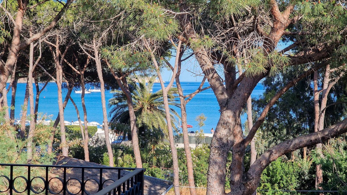 Marina di Campo Apartment | Apartment 'Diamante Blu Mare' with Sea View, Wi-Fi and Air Conditioning