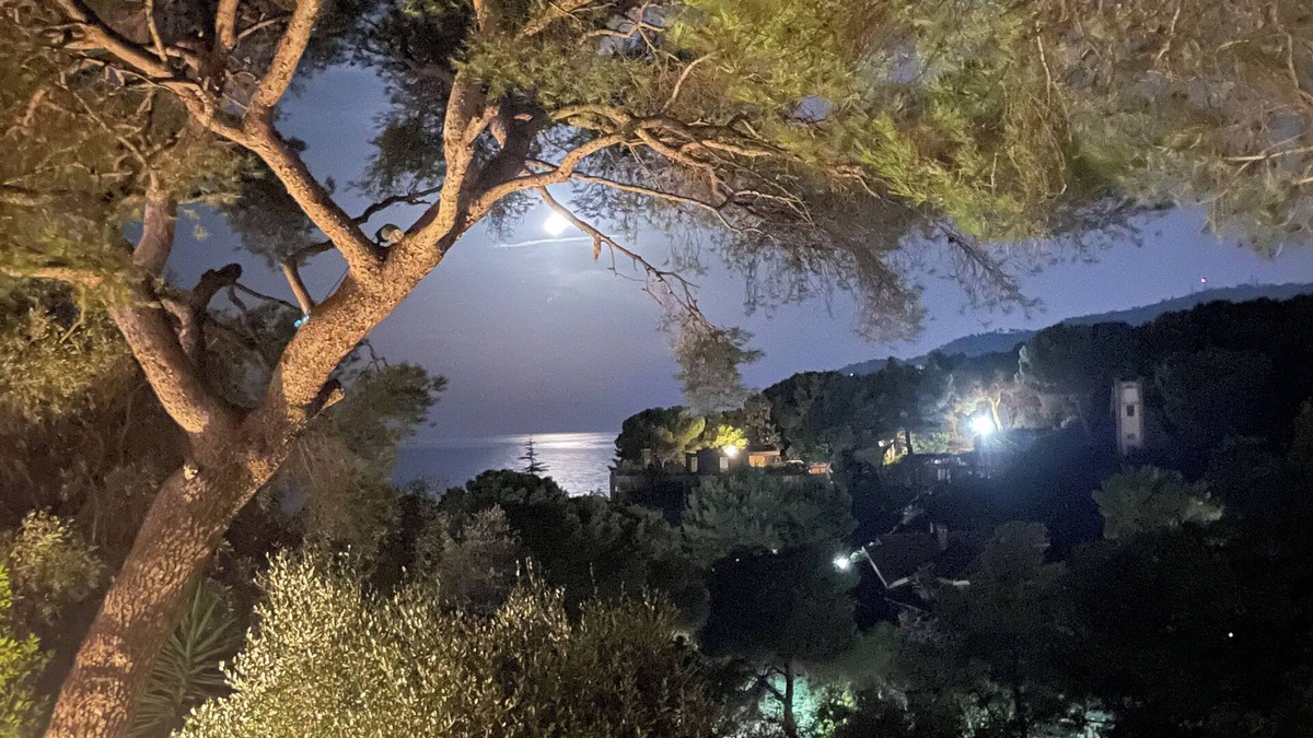 Andora House | Apartment “Eliana” sea view, private garden