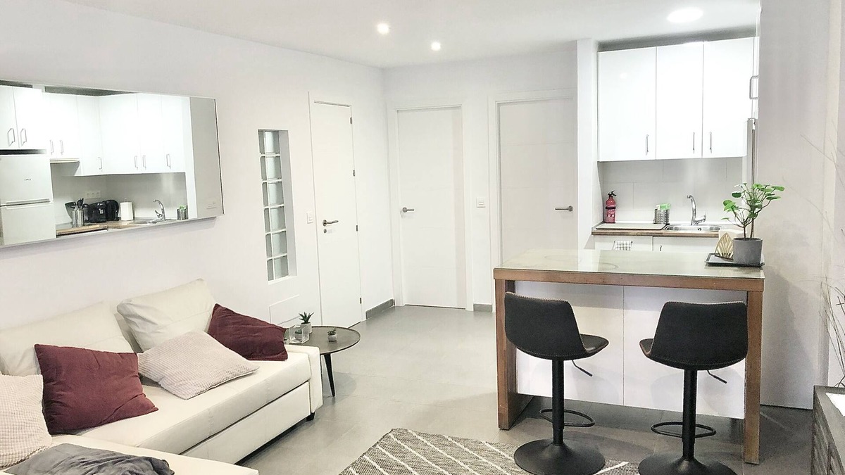 Ciudad Jardin Apartment | Apartment-Ensuite with Shower-City view