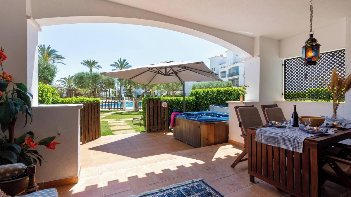 Roldan Apartment | Apartment "Luxury Pool and Spa - Casa Coco" with Pool, Whirlpool & Terraces