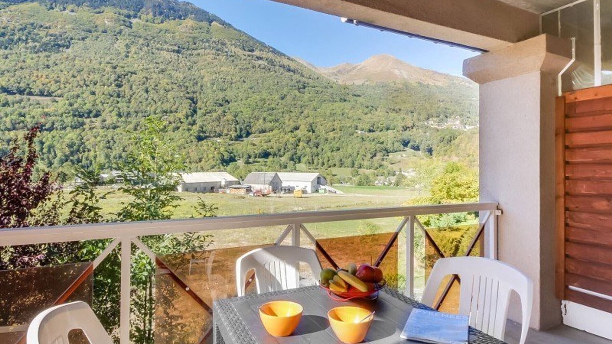 Esquieze-Sere Apartment | Apartment Esquièze-Sère, 2 bedrooms, 6 persons