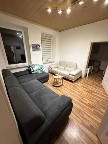 Stockach Apartment | Apartment für bis zu 6 Personen Nähe Cannstatter Wasen, Porsche-Arena, Mercedes-Benz Arena Stadion