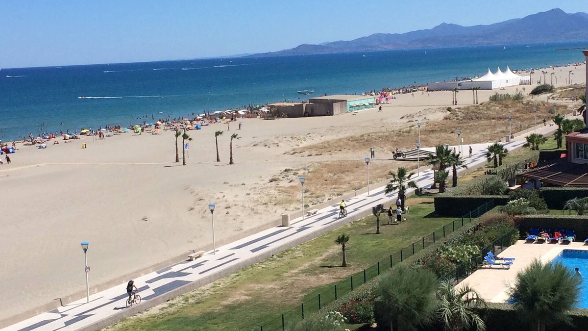 La Cote Radieuse Apartment | Apartment facing the SEA and BEACH with view of POND and MOUNTAIN