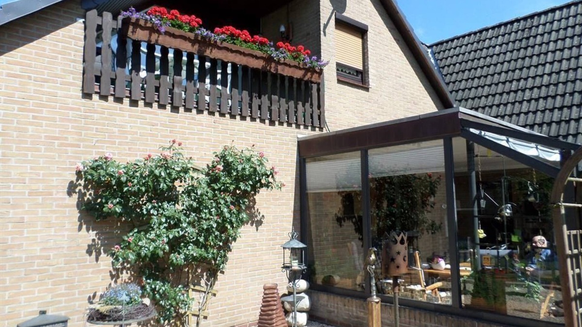 Wiefelstede Apartment | Apartment Fastje - apartment/apartment, shower, toilet