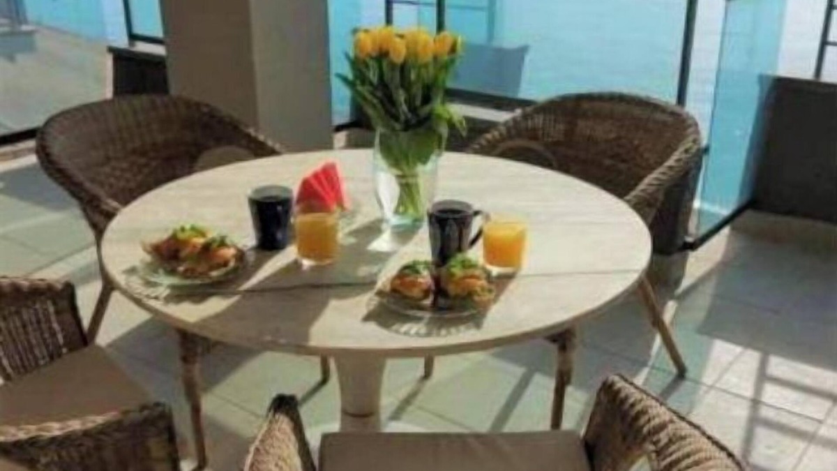Platja d'Aro Apartment | Apartment 'Fenals' with Sea View, Private Terrace and Wi-Fi