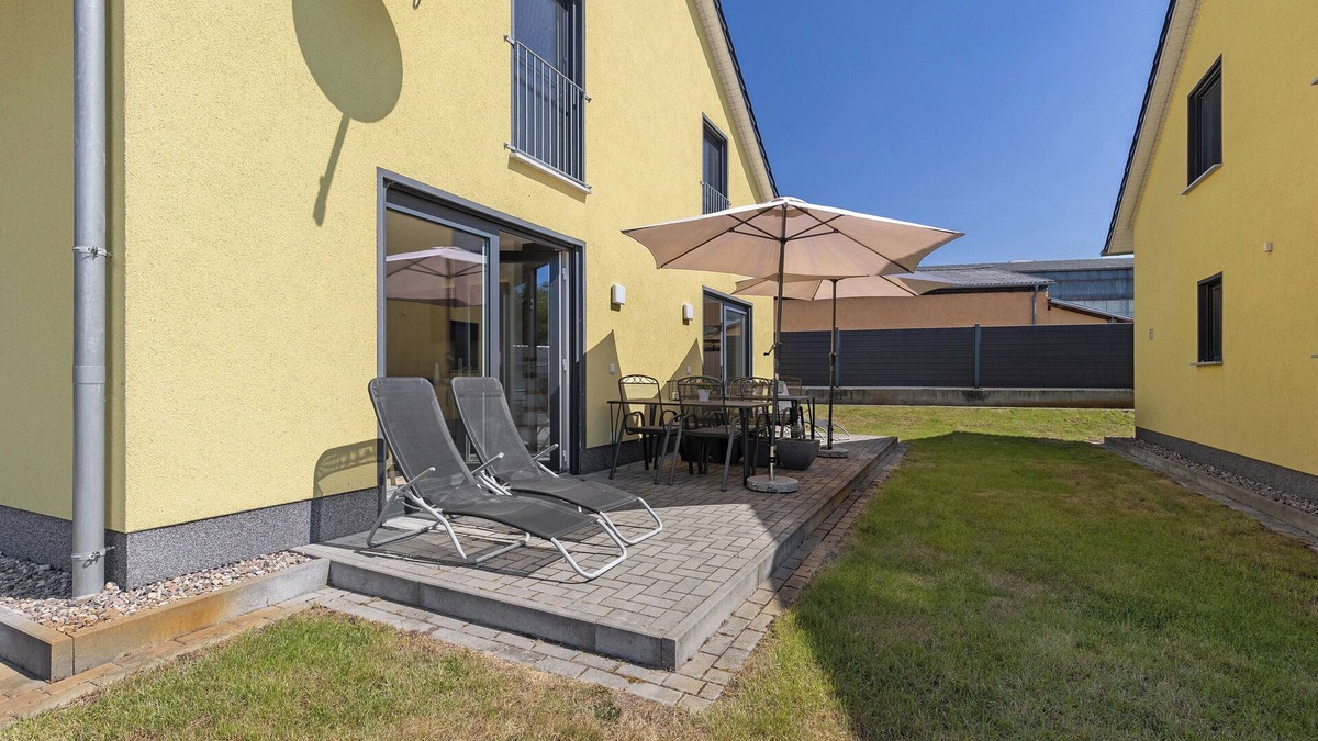 Joachimsthal Apartment | Apartment 'Ferienwohnung 4' with Shared Garden and Wi-Fi