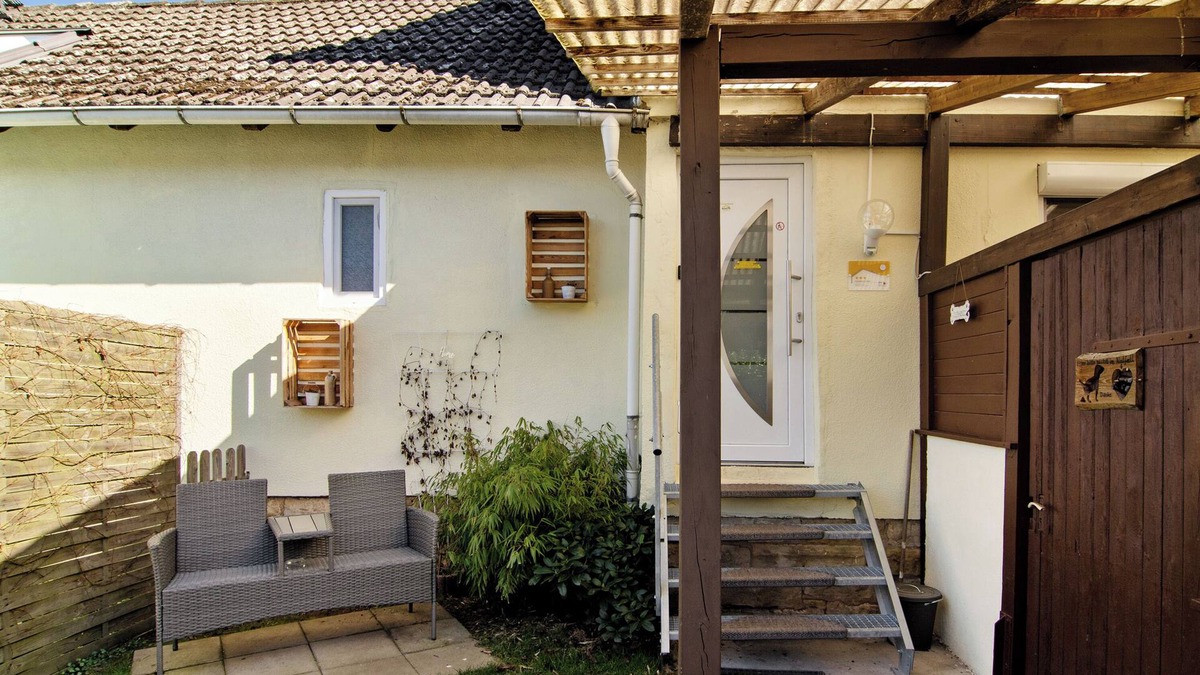 Mielenhausen Apartment | Apartment 'Ferienwohnung Am Feldrain' with Private Garden and Wi-Fi