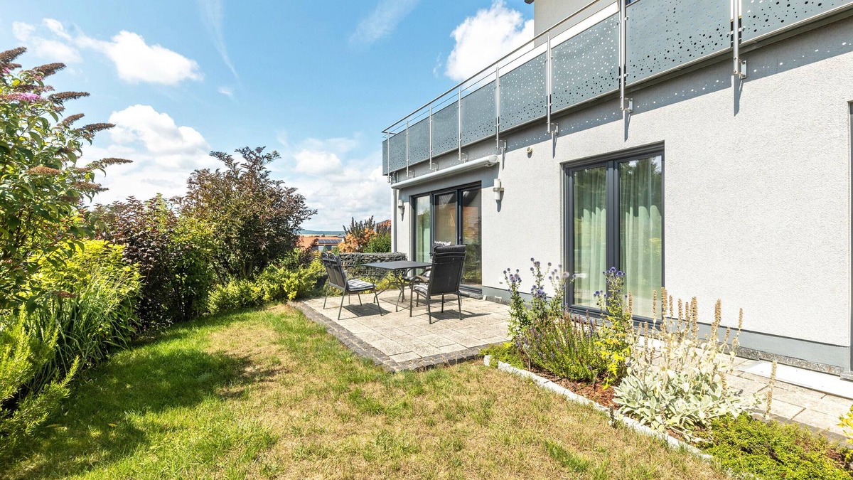 Hochelheim Apartment | Apartment 'Ferienwohnung Lahnurlaub' with Shared Terrace, Shared Garden and Wi-Fi