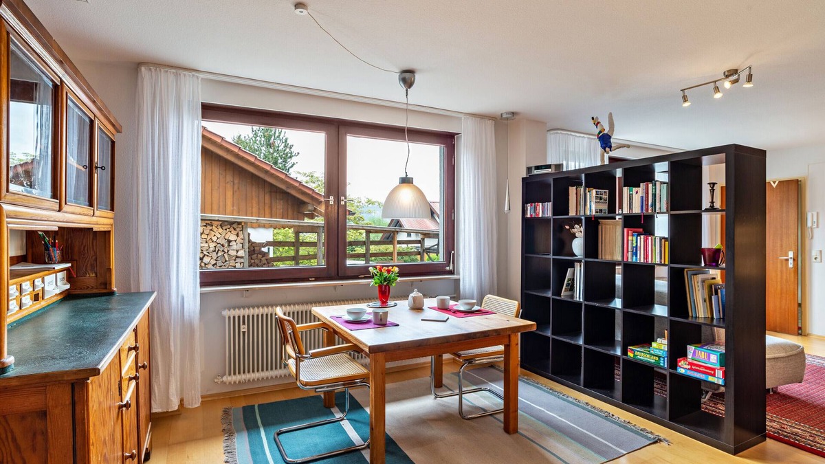 Neusatzeck Apartment | Apartment 'Ferienwohnung Fasse' with Shared Garden and Wi-Fi