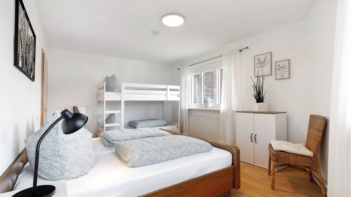 Ettenheim Apartment | Apartment 'Ferienwohnung Zola' with Wi-Fi