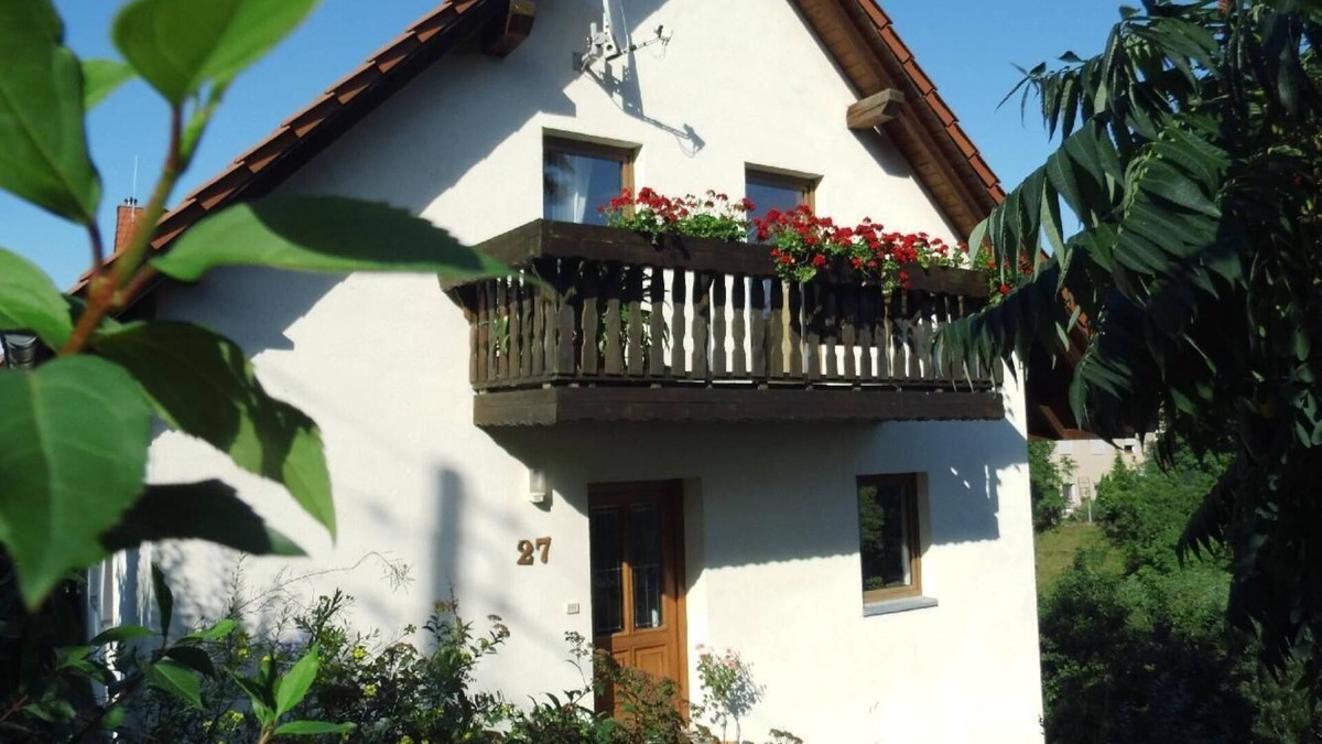 Schoenfeld-Weissig Apartment | Apartment Ferienwohnung Mund