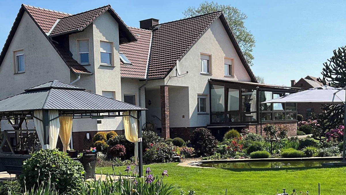 Peitz Apartment | Apartment 'Ferienwohnung Mit Charme' with Private Garden and Wi-Fi