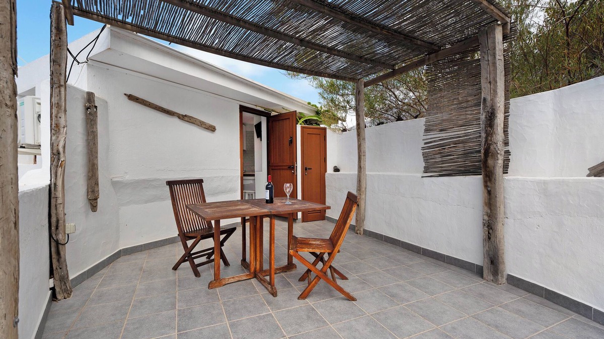 Las Puntas Apartment | Apartment 'Finca Wapa - Studio 1' with Sea View, Wi-Fi and Air Conditioning