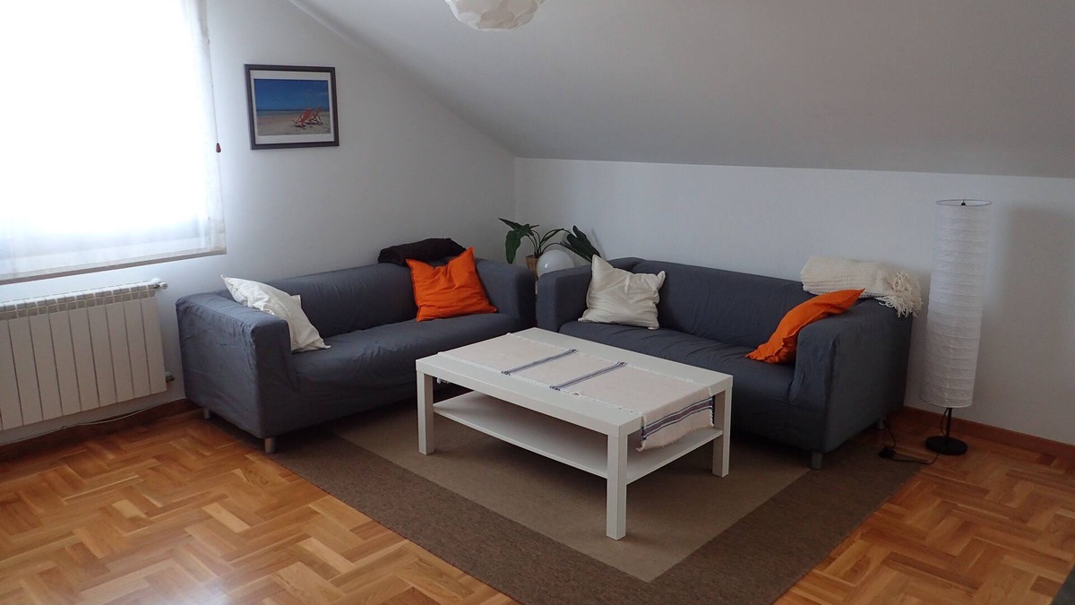 Ribadesella Apartment | Apartment/flat in a new building nearby downtown, with mountain sights and 10 minutes footwalk from the beach- Ribadesella