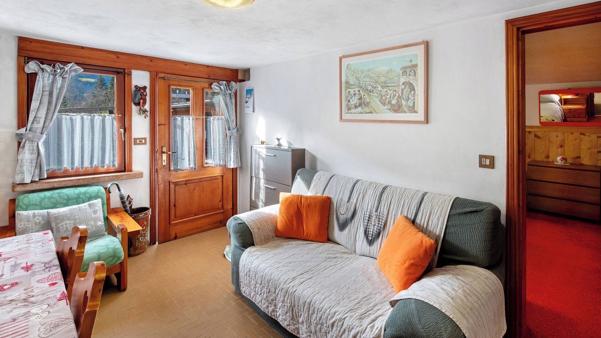 Caviola Apartment | Apartment 'Fochet' with Mountain View, Shared Garden and Wi-Fi