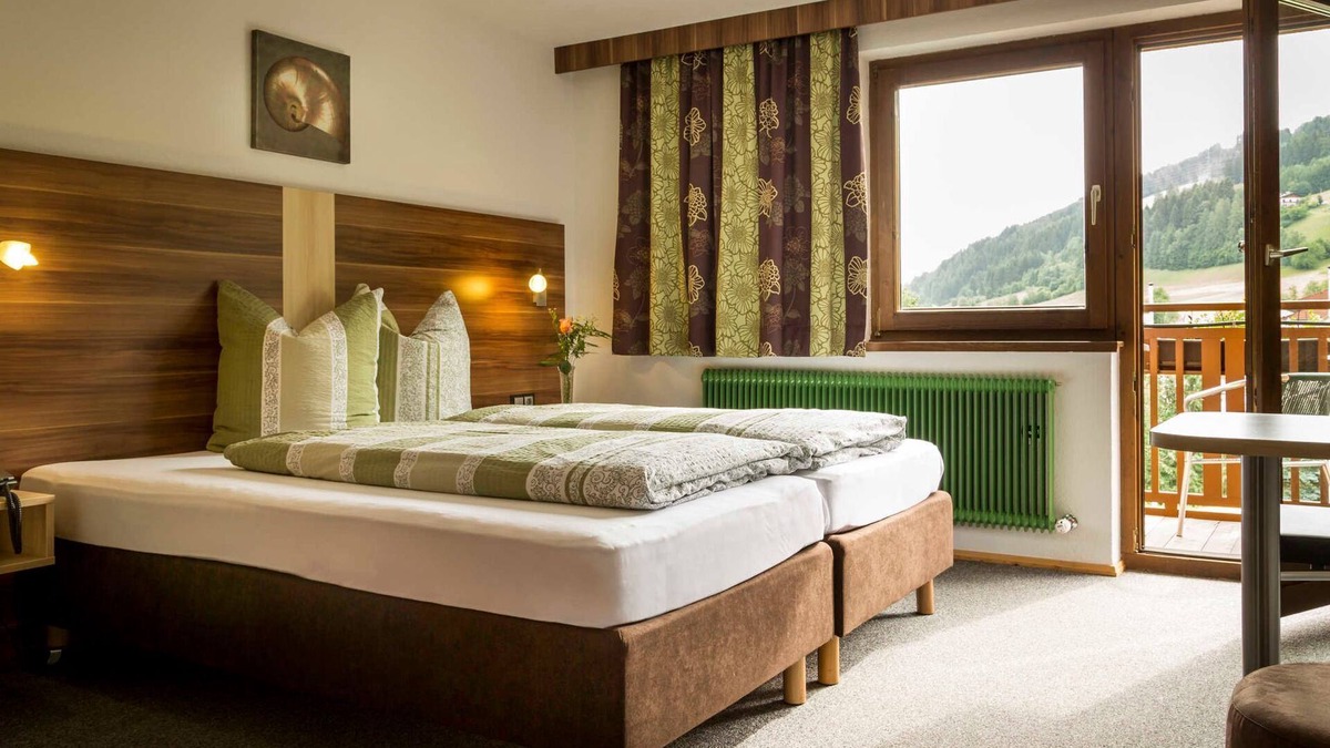 Tulfes Apartment | Apartment for 1-3 pers. - B & B Appartements GLUNGEZER in Tulfes near INNSBRUCK