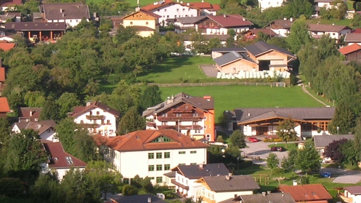 Tulfes Apartment | Apartment for 2-5 pers. - B & B Appartements GLUNGEZER in Tulfes near INNSBRUCK