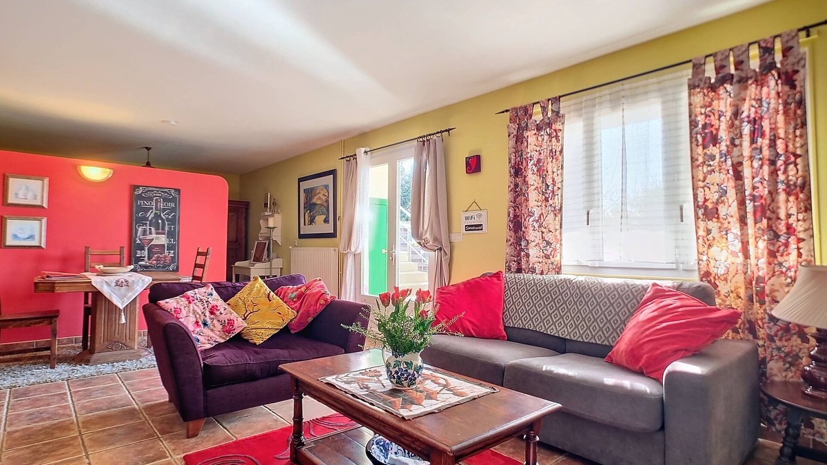 Cessenon-sur-Orb Apartment | Apartment for adventures in Languedoc, France