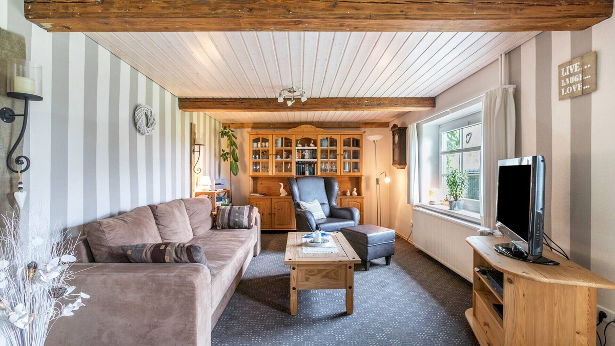 Westerholz Apartment | Apartment 'Fördehof Petersen - Am Wald' with Sea View, Shared Terrace and Wi-Fi