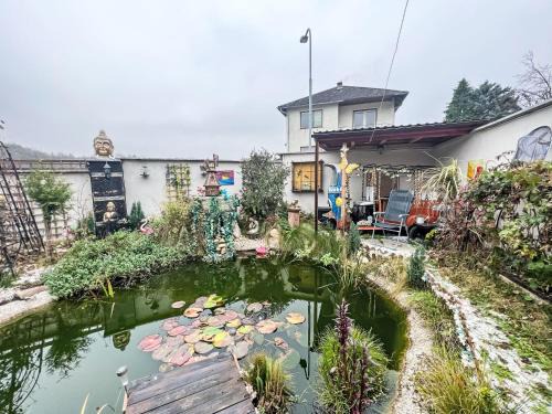 Drassmarkt Apartment | Apartment Garden Suite by Interhome