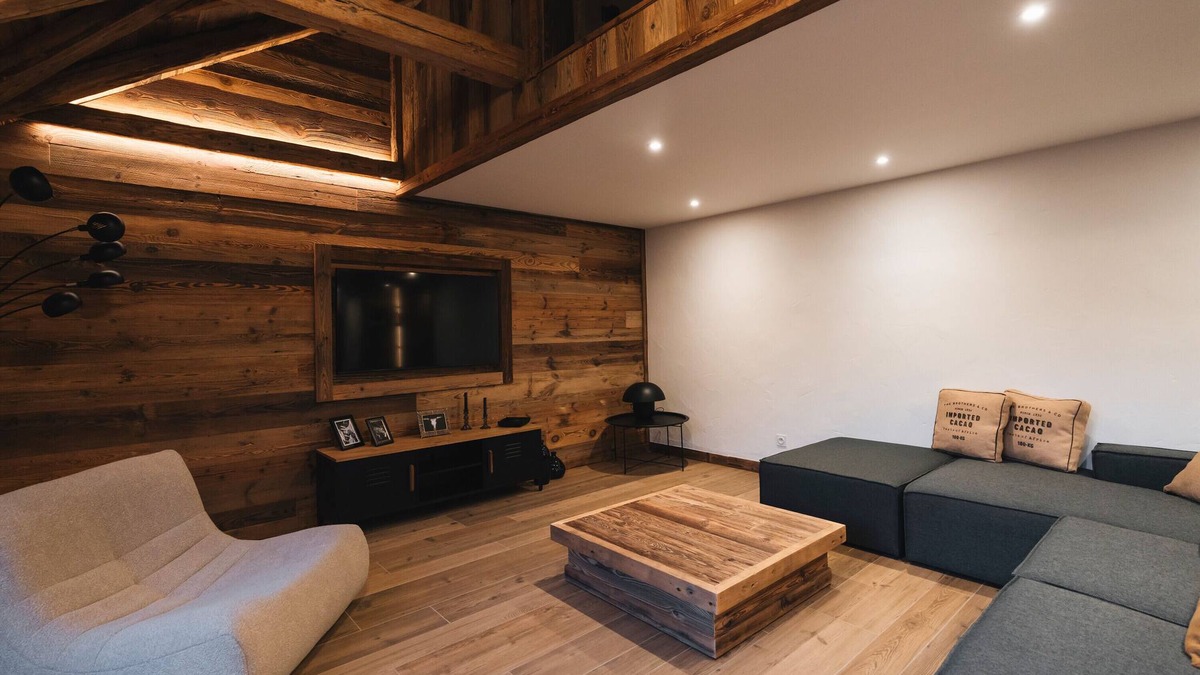 La Tour Apartment | Apartment 'Gîte Maria' with Mountain View, Shared Garden and Wi-Fi