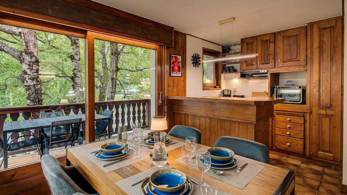 Chamonix City Centre Apartment | Apartment Grand Payot – Chamonix Centre – Alpes Travel – Sleeps 2-4