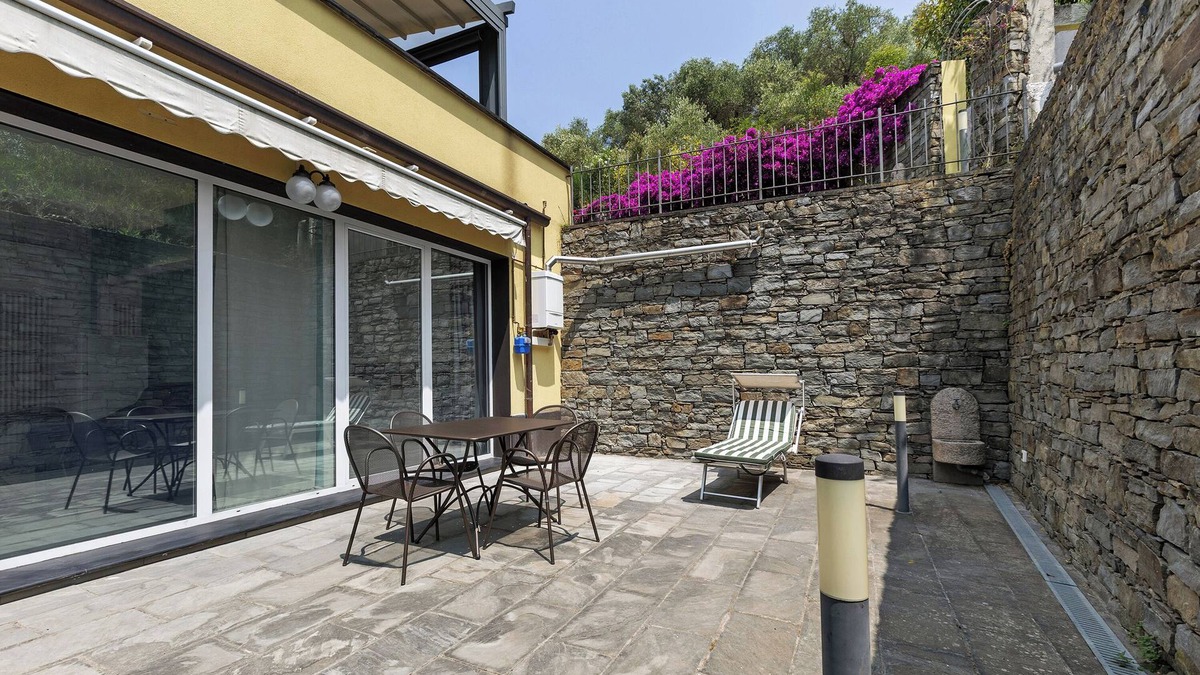 Sestri Levante Apartment | Apartment 'Green House' with Private Terrace, Wi-Fi and Air Conditioning