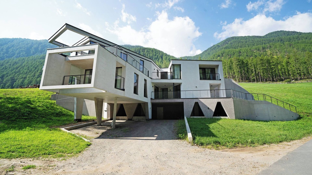 Madonna di Senales Apartment | Apartment 'Haus 191' with Mountain View, Private Terrace and Wi-Fi