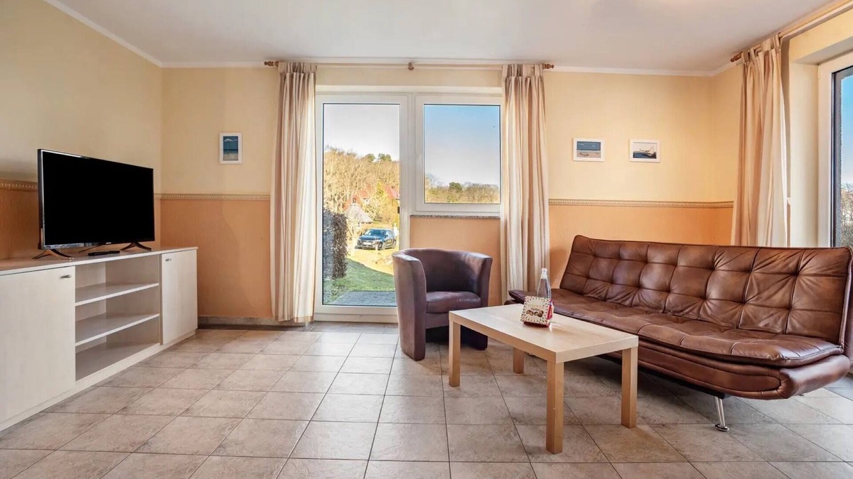 Buschvitz Apartment | Apartment 'Habichtssicht' with Lake View, Shared Terrace and Wi-Fi