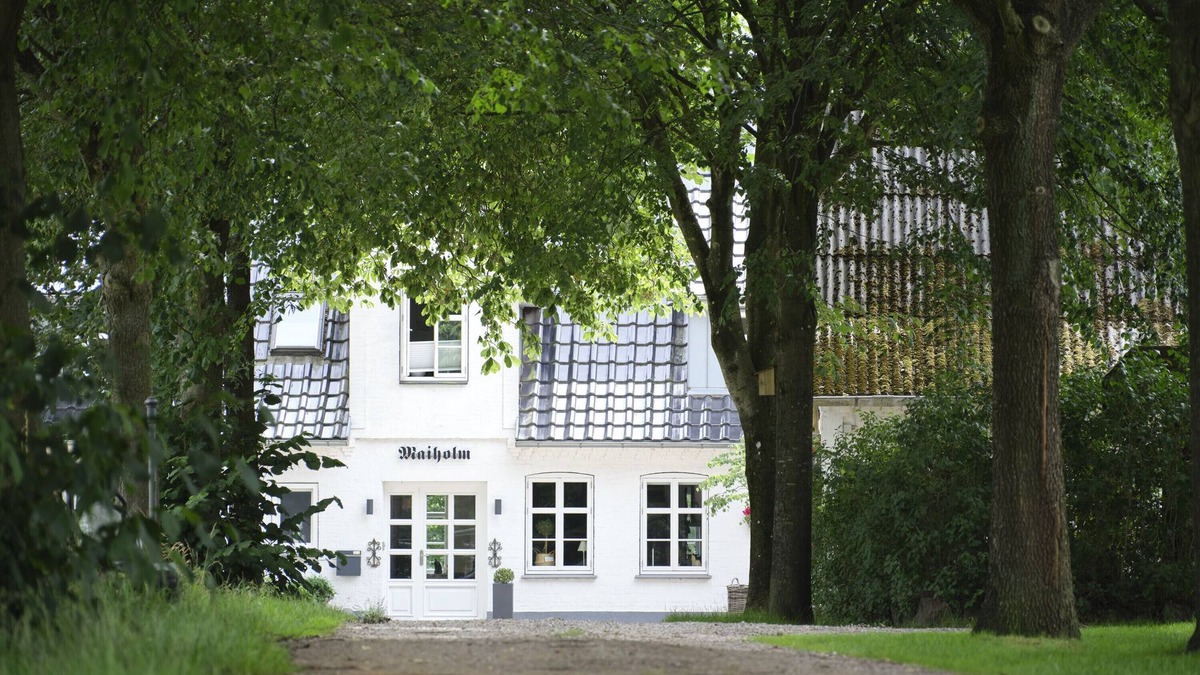 Medelby Apartment | Apartment 'Hof Maiholm - Sattelkammer' with Private Terrace, Private Garden and Wi-Fi