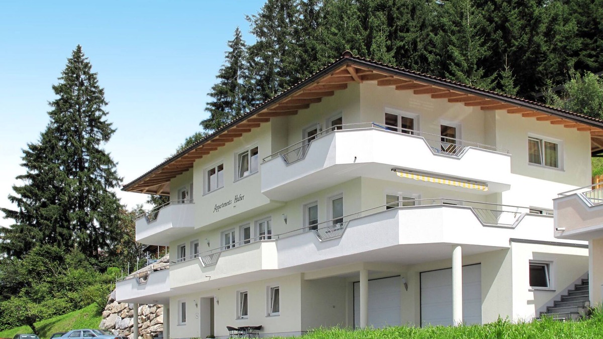 Hainzenberg Apartment | Apartment Huber by Interhome