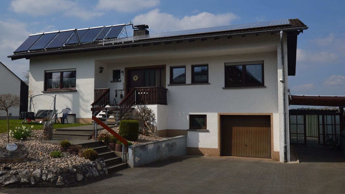 Leudersdorf Apartment | Apartment in Leudersdorf, Eifel with terrace