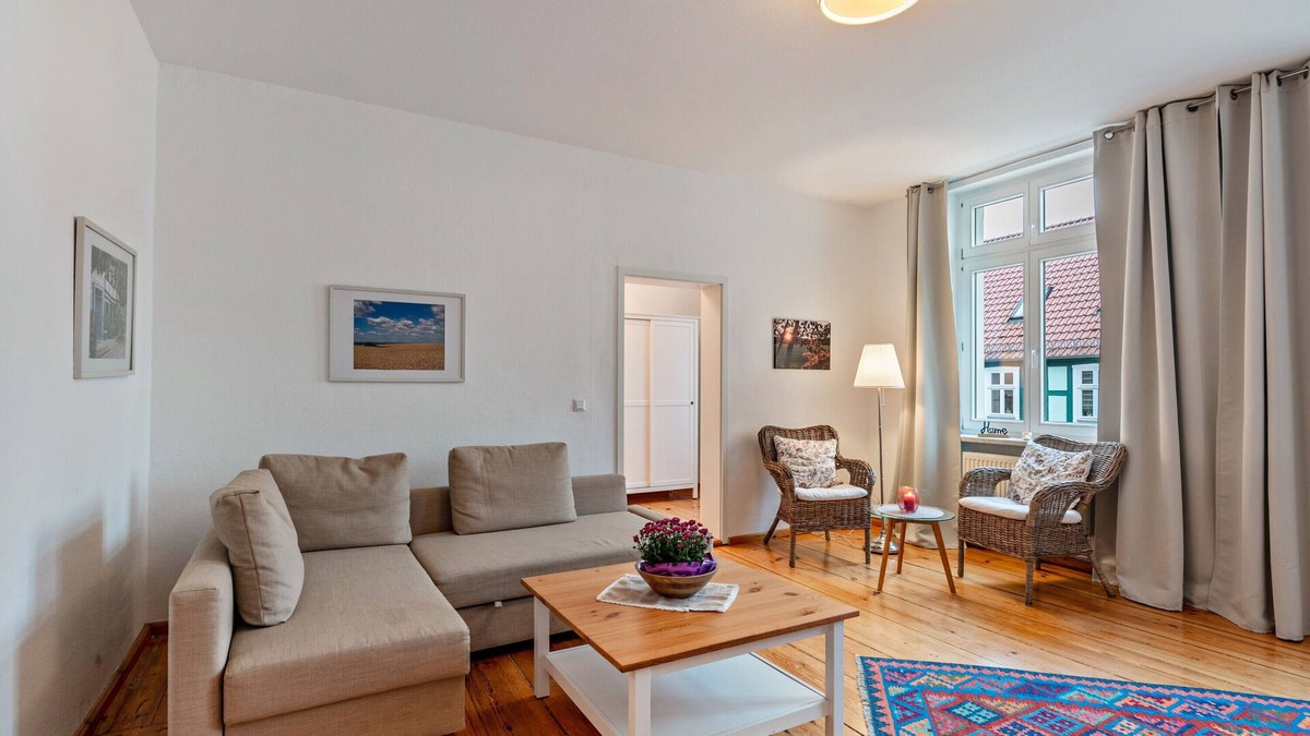 Templin Apartment | Apartment 'Im Herzen Templins Obergeschoss' with Shared Terrace, Shared Garden and Wi-Fi