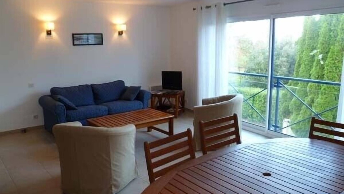Fouesnant Apartment | Apartment in Beg Meil-Fouesnant - 80m from the beach - Sea view