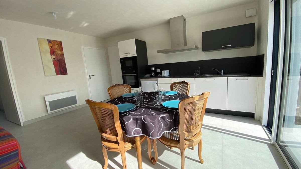 Belz Apartment | Apartment in Belz near the Sea