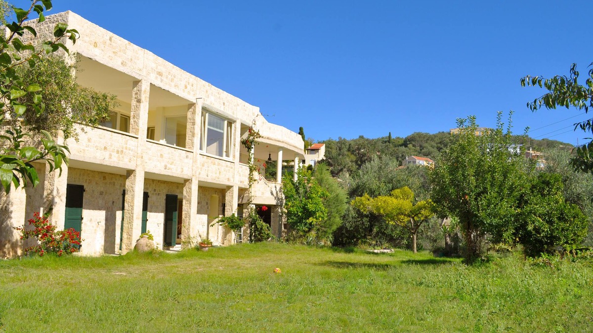 Glyfada Apartment | Apartment in cottage Lemoni on Corfu
