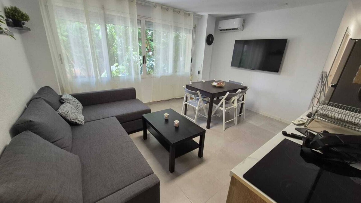 San Anton Apartment | Apartment in the Rambla de Alicante