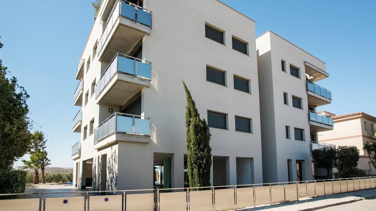 Bon Relax Apartment | Apartment in St Pere Pescador near Seaside
