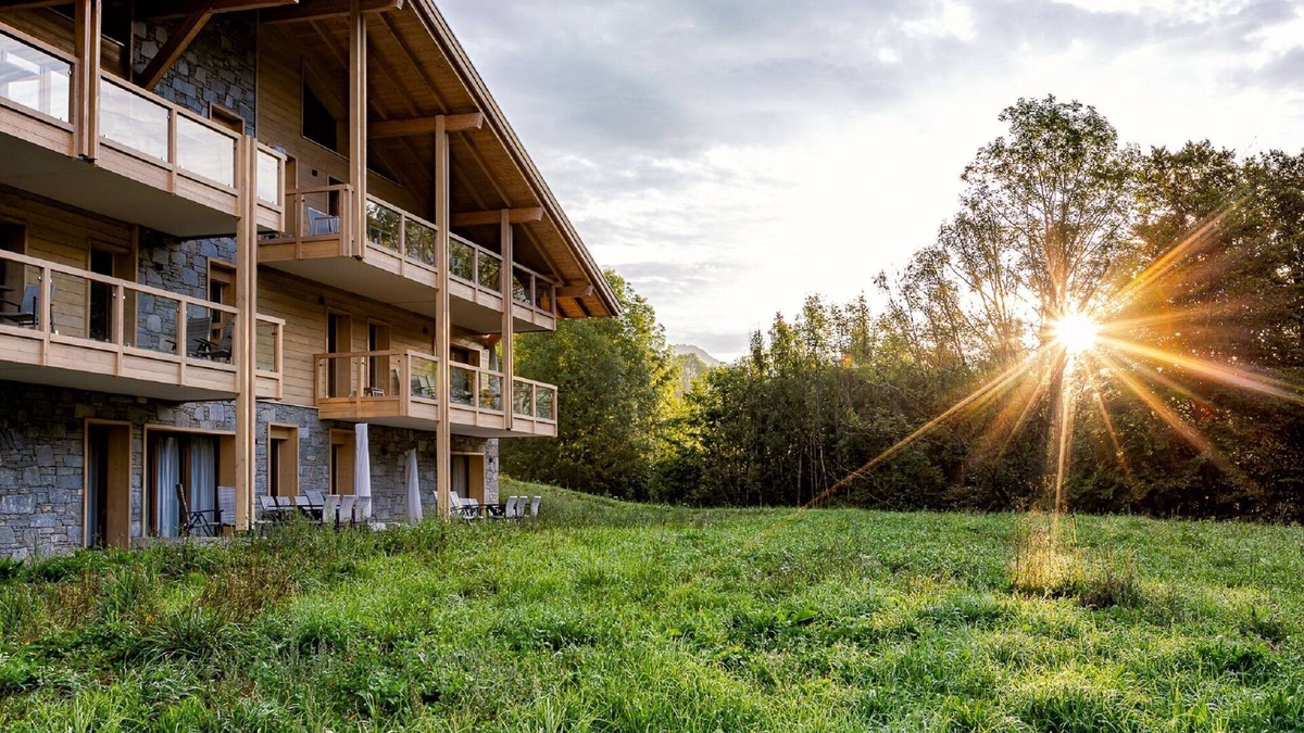 Abondance House | Apartment in French Alps with Wellness Centre
