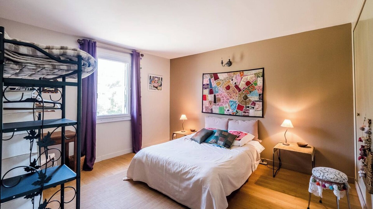 Taillades Apartment | Apartment in individual residence