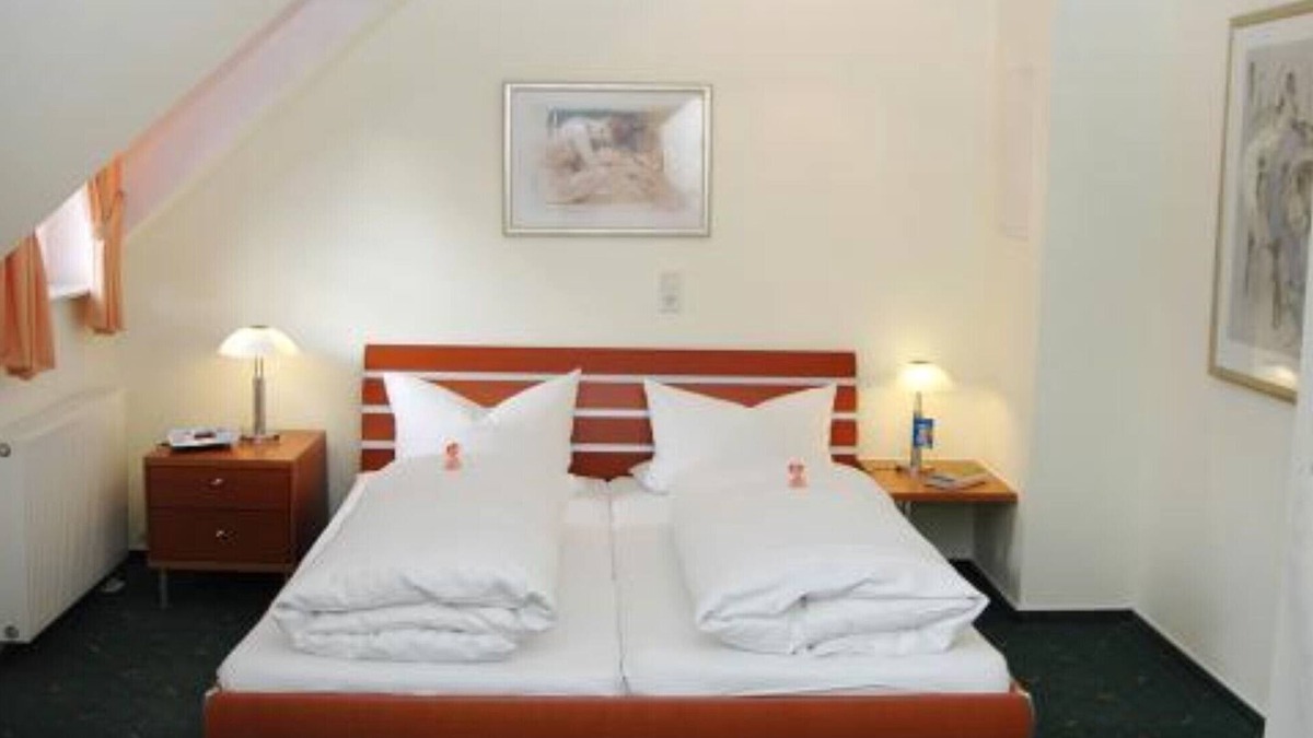 Karthauserhofgelande Apartment | Apartment in Koblenz city forest