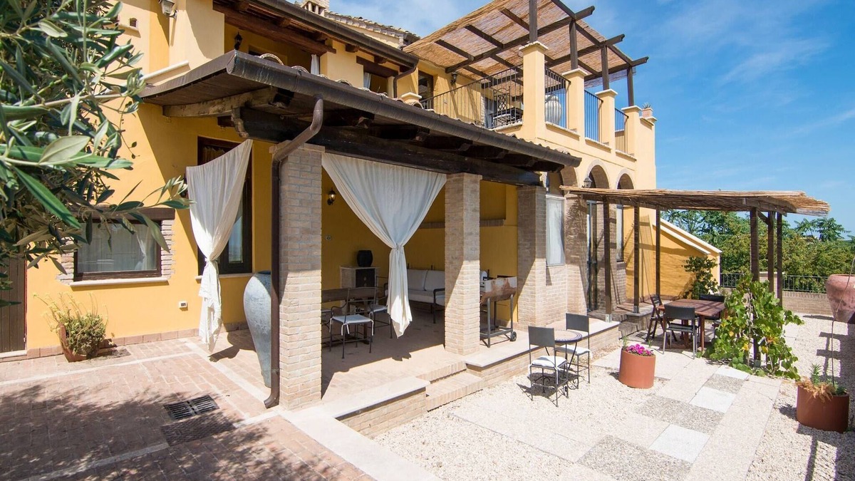 San Savino Apartment | Apartment in Marche with Pool and BBQ