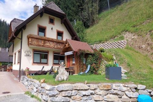 Muhr Apartment | Apartment in Muhr near Ski Areas