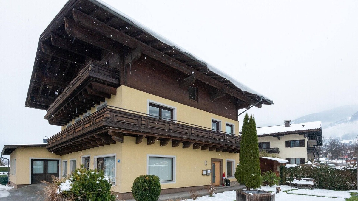 Niedernsill Apartment | Apartment in Niedernsill near Ski Slopes