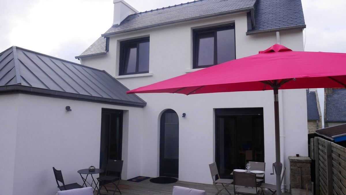 Saint-Guenole House | Apartment in Penmarch near Sandy Beach