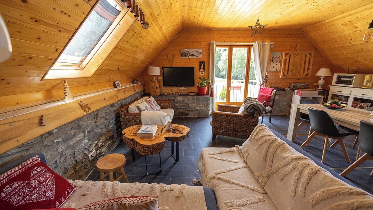 Estensan House | APARTMENT IN RENOVATED MOUNTAIN SHEEPFOLD