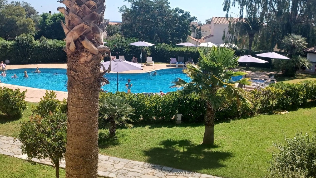 Bravone Apartment | Apartment in residence with two swimming pools 100m from the beach