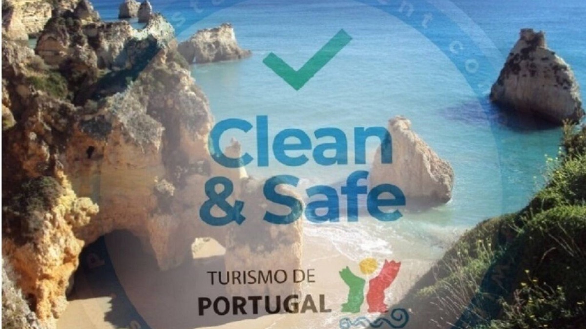 Alvor Apartment | Apartment in the center of Alvor accommodation with WiFi